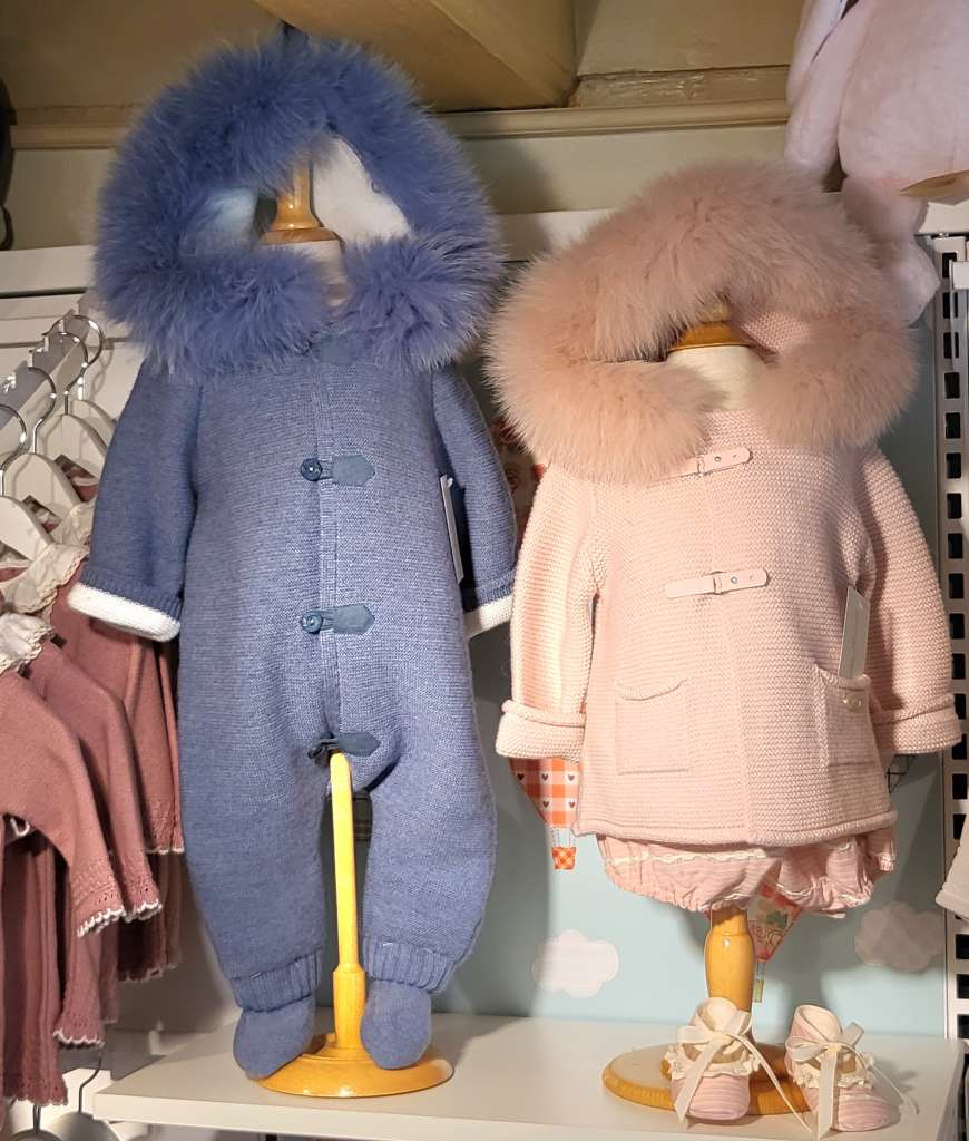 Ulldress med pelskant - Martin Aranda